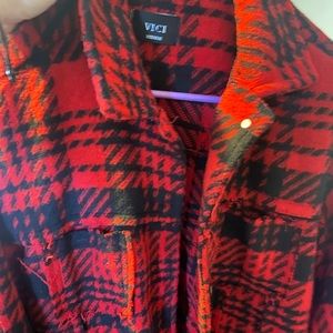 Vici shacket NWOT